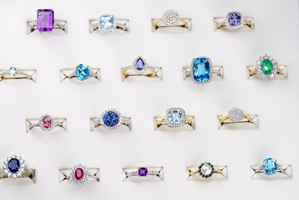 What should I look for when buying jewellery? 5 Professional Tips