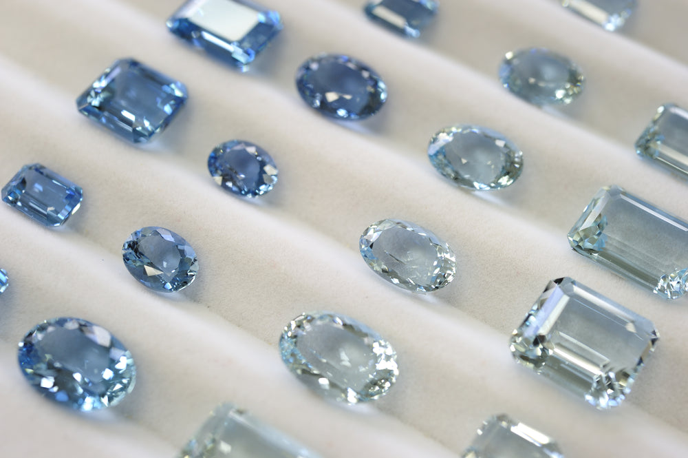 aquamarine stones display