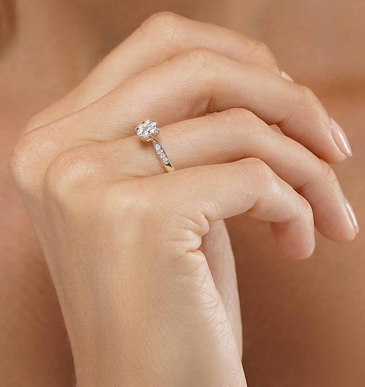 Lab Diamond Engagement Ring With Shoulders 0.25ct H/Si in 18K Gold Vermeil