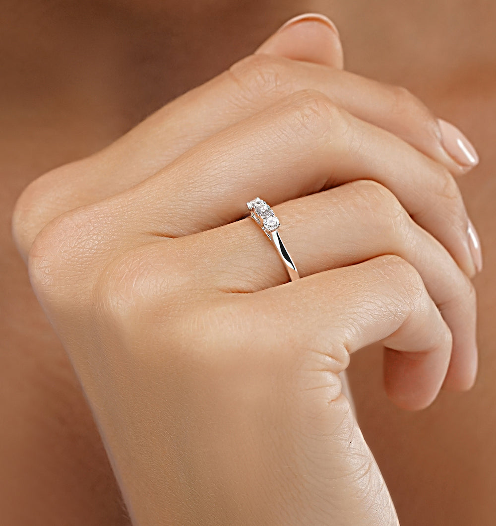 Lab Diamond 3 Stone Trilogy Ring 0.25ct H/Si Set in 9K White Gold