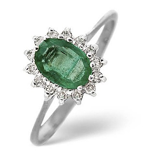 9K White Gold Diamond and Emerald ring 0.14ct