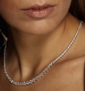 18K White Gold Diamond Necklace 5.50ct