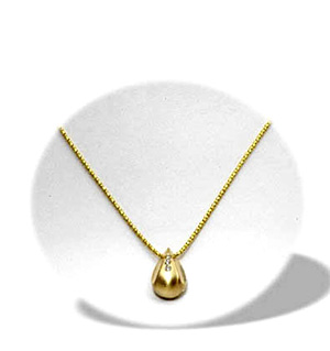 9K Gold Three Stone Teardrop Diamond Necklace (0.06ct)