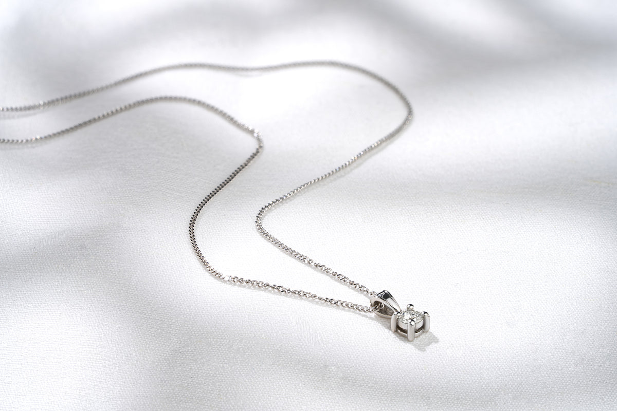 The Best Jewellery Graduation Gifts | The Diamond Store