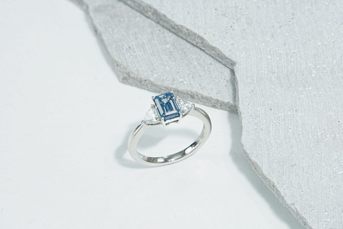 vintage style engagement ring