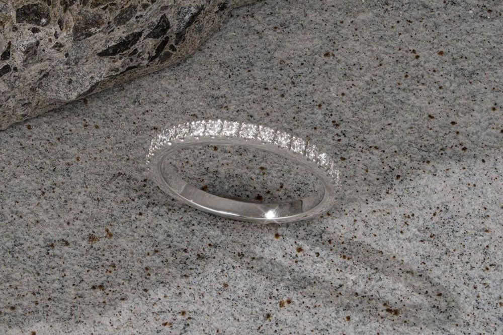 diamond wedding ring
