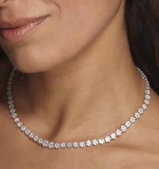 18KW Diamond Cluster Necklace 7.00ct H/Si