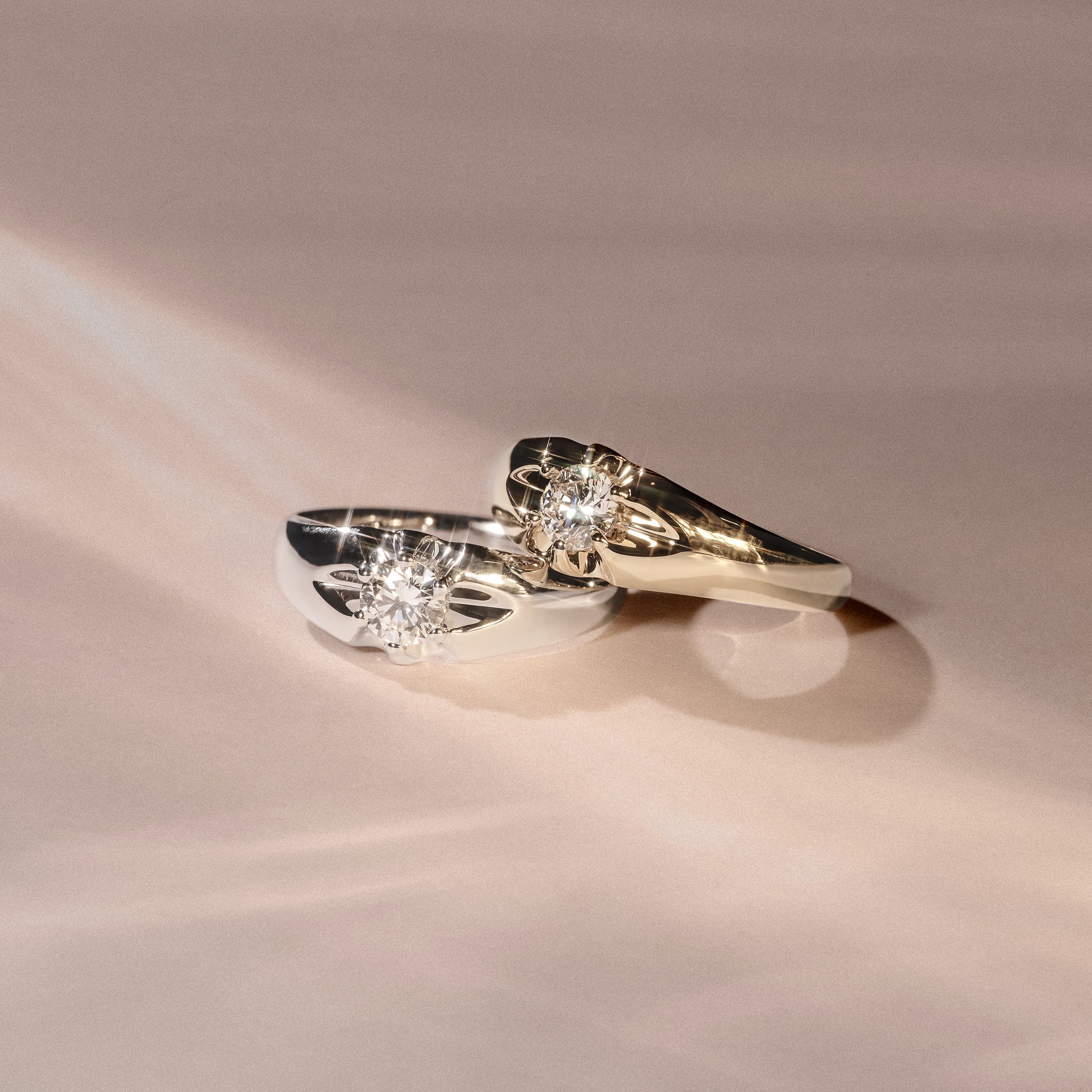 Lab Diamond Signet Ring 0.50ct Round Cut in 18K Gold Vermeil