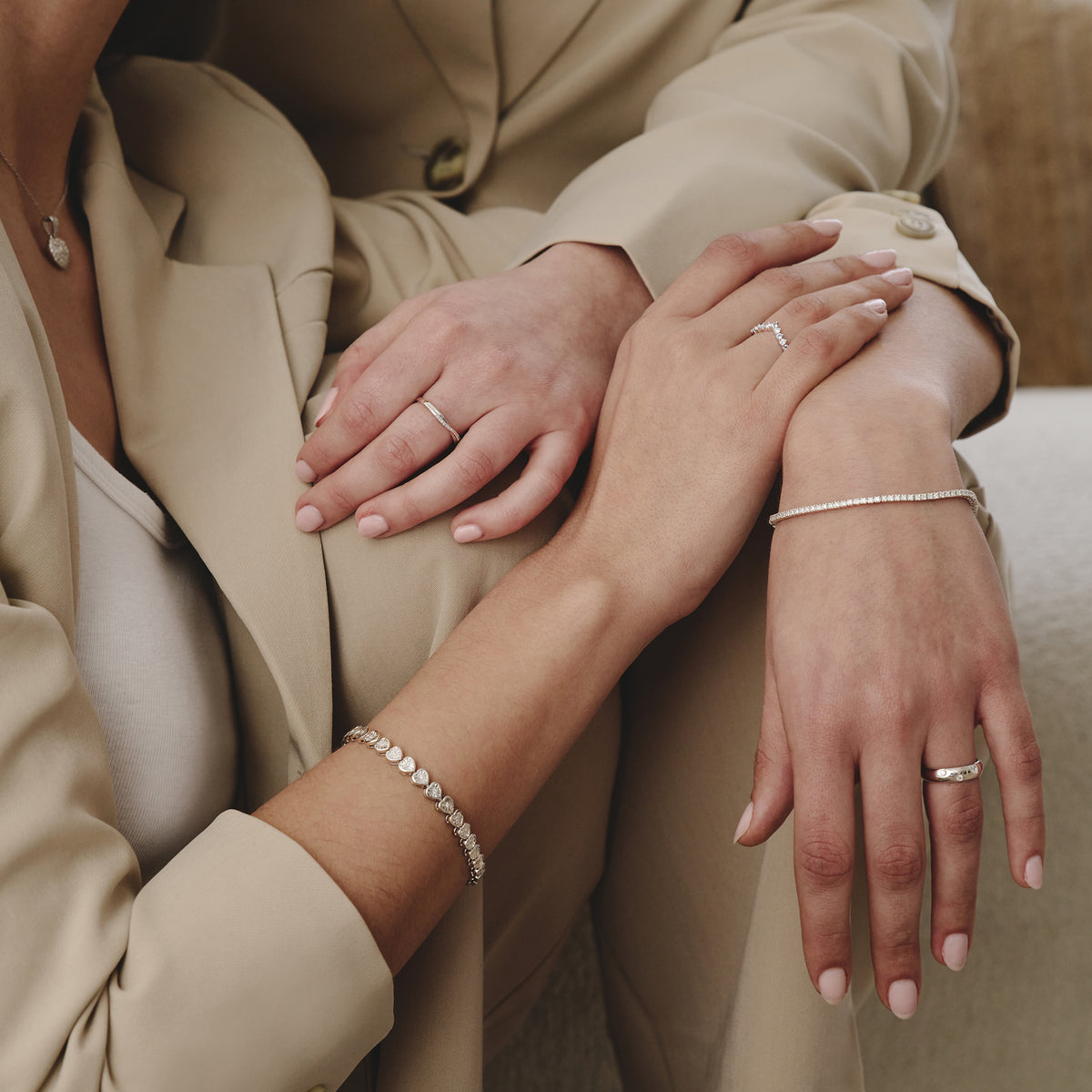 Chloe Lab Diamond Tennis Bracelet 3.F/VS Set in 9K White Gold