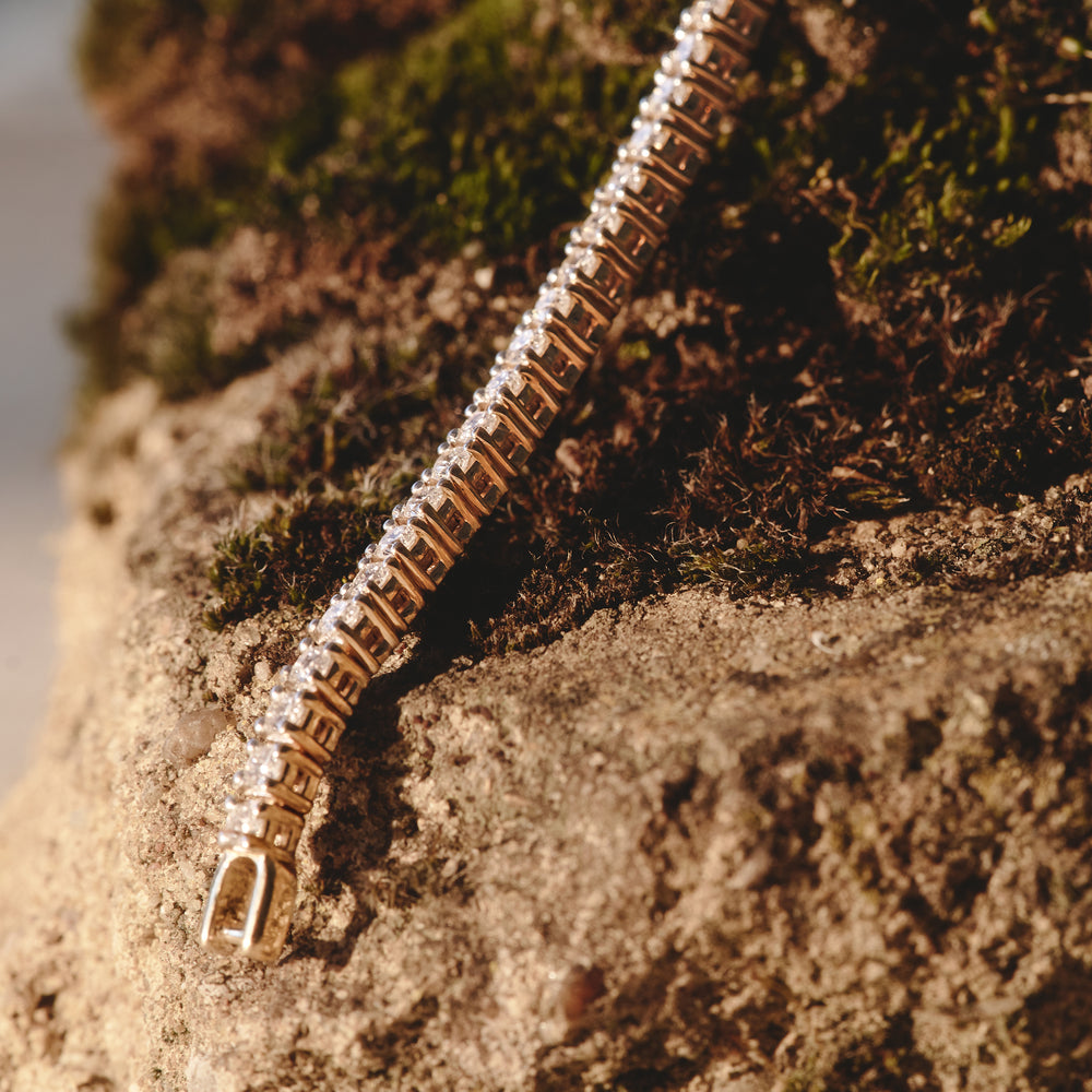 Chloe Lab Diamond Tennis Bracelet 3.00ct F/VS Set in 9K Gold