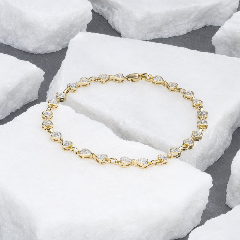 0.25ct Diamond Heart Bracelet Set In 18K Gold Vermeil