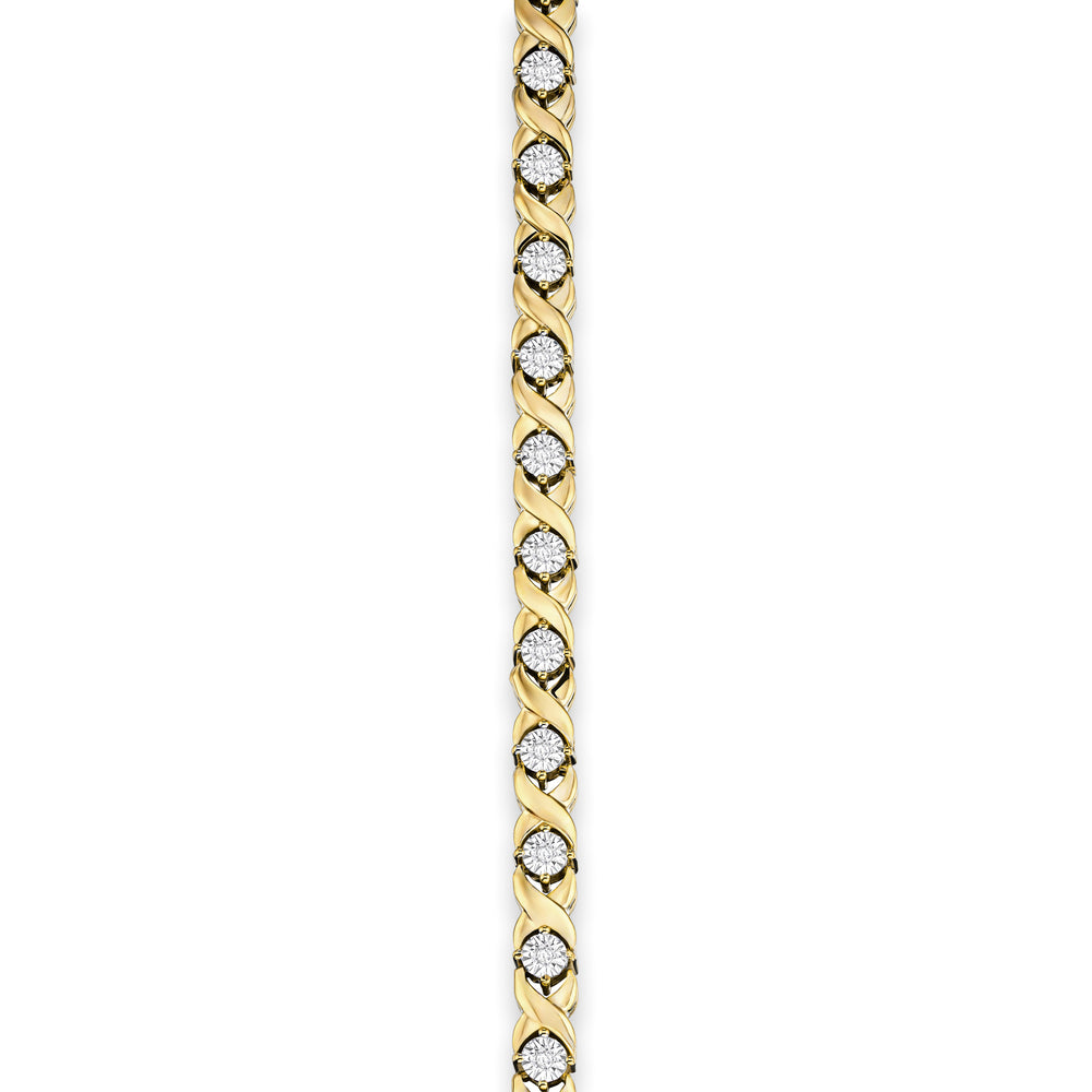 Diamond Kisses Bracelet With 0.05ct Set in 18K Gold Vermeil