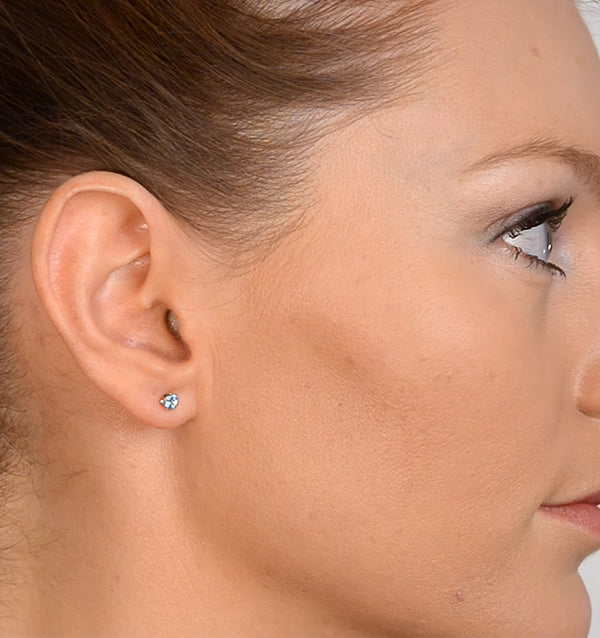 Blue Topaz 4mm 9K White Gold Studs Earrings