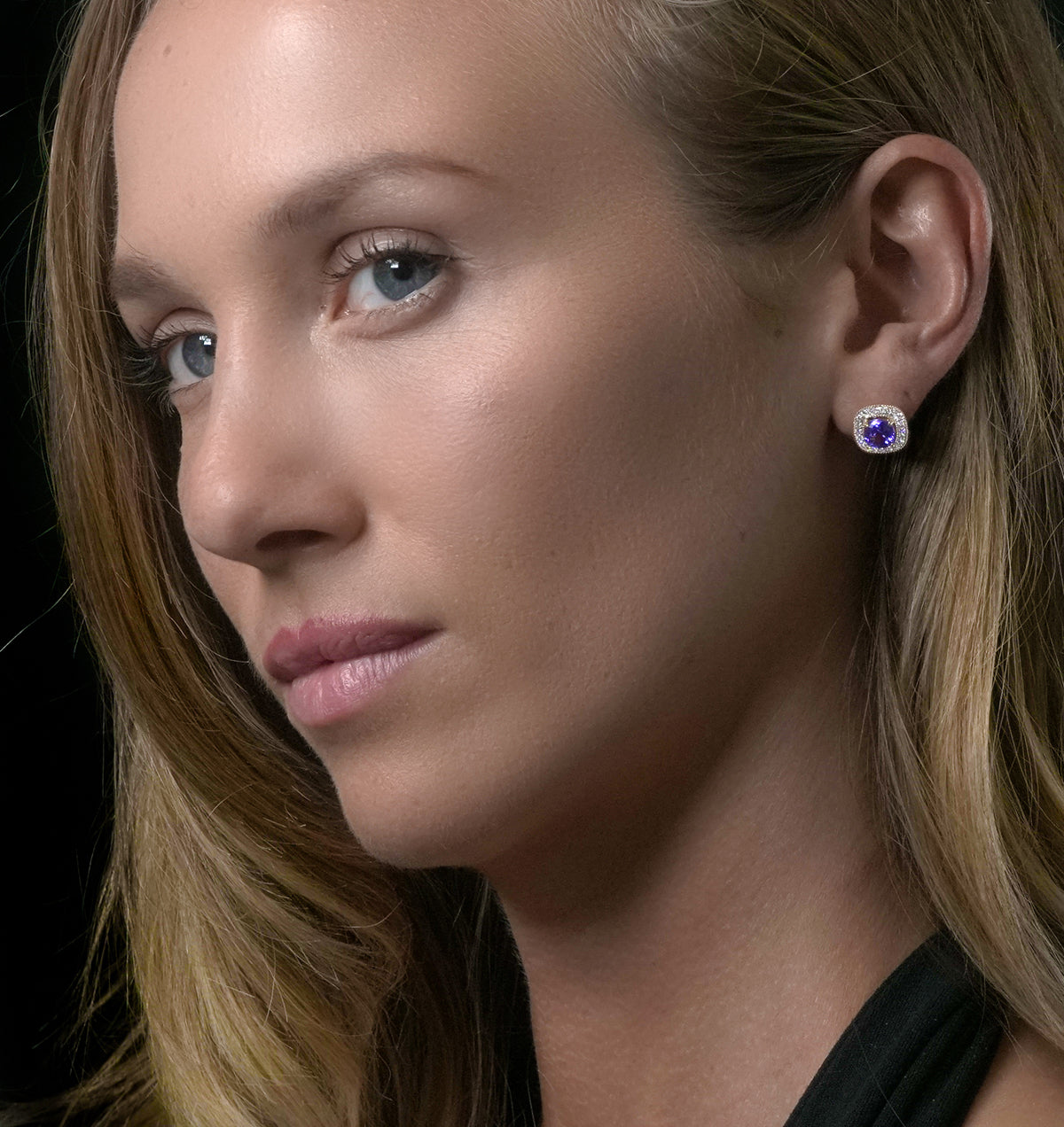 2.20ct Tanzanite Asteria Collection Diamond Halo Earrings in 18K Gold