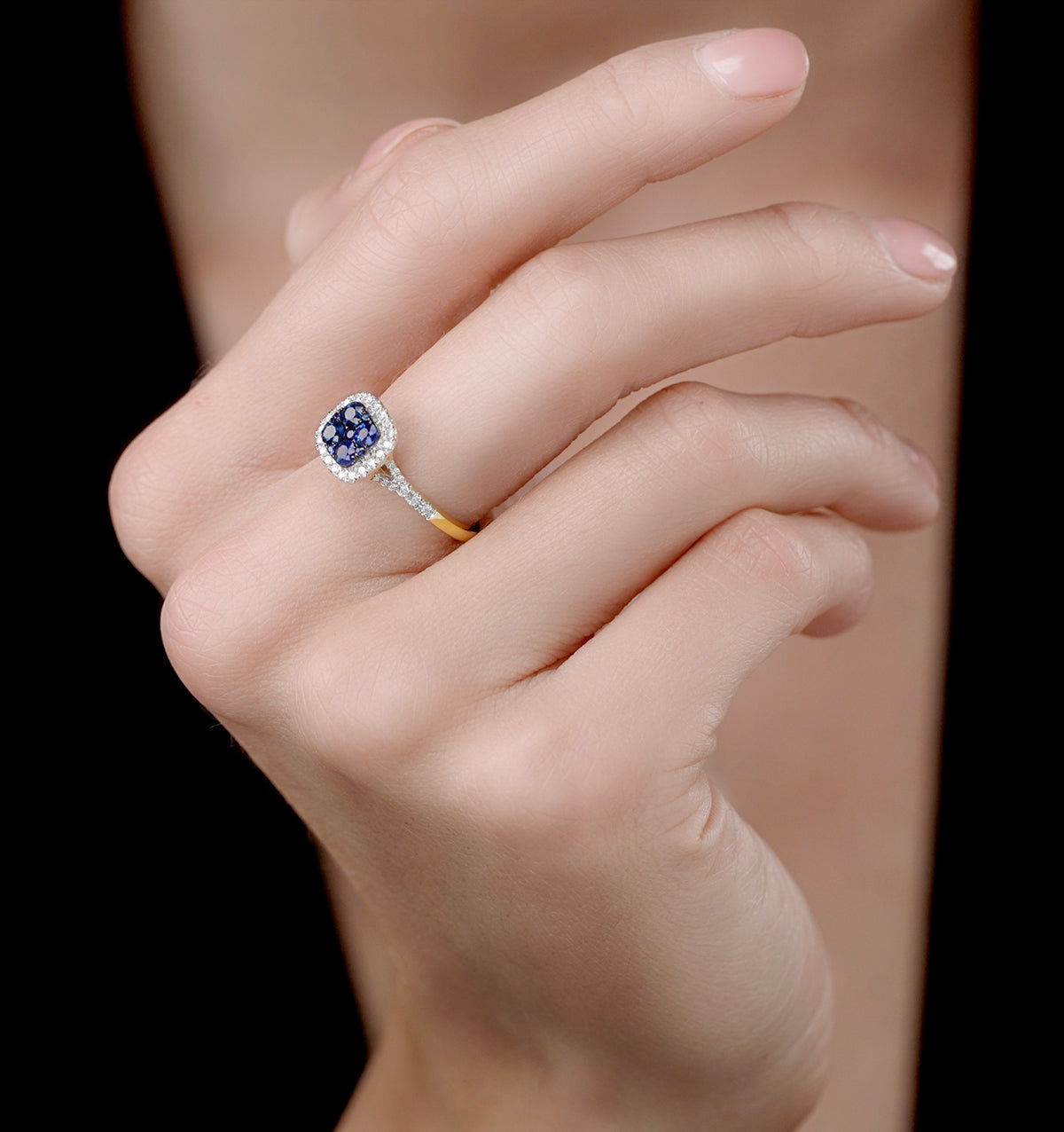 Sapphire and Diamond Halo Square Ring in 18K Gold - Asteria Collection
