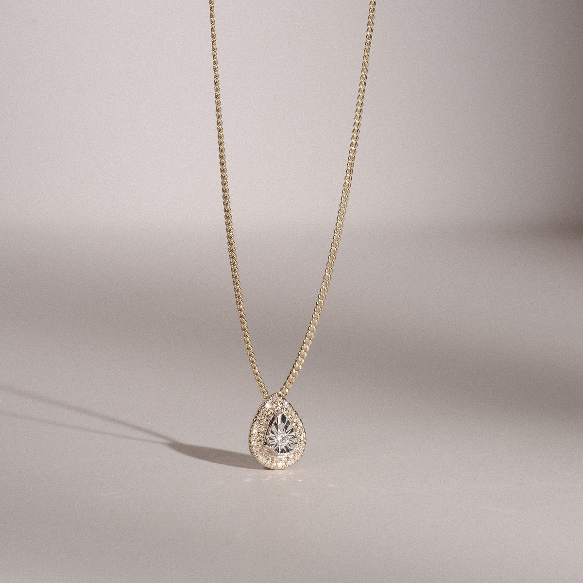 Masami Lab Diamond Pear Halo Necklace 0.10ct Pave Set in 18K Gold Vermeil