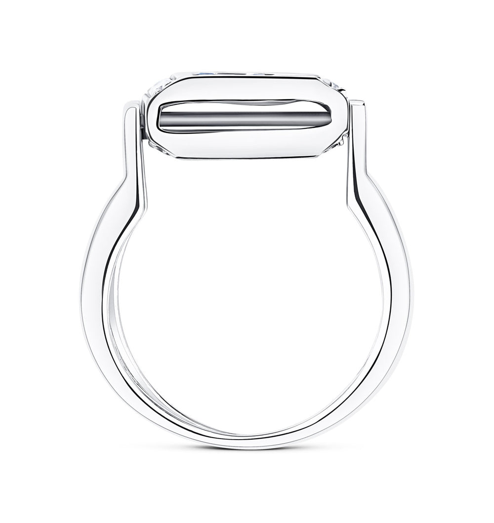 9K White Gold Diamond and Sapphire Reversable Ring - SIZE L