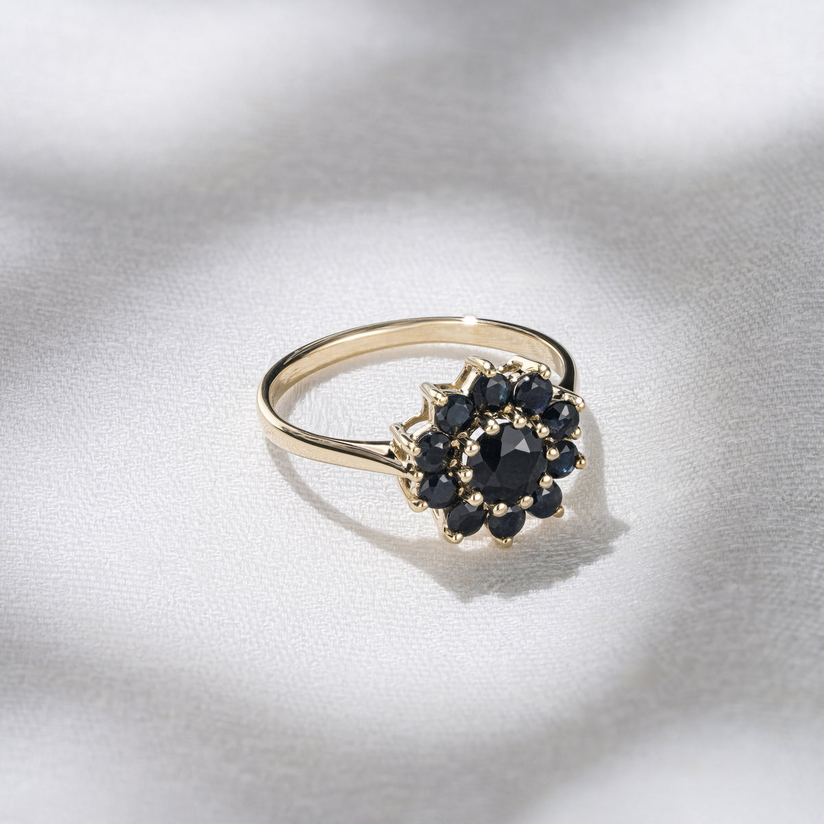 1.33ct Sapphire Cluster Ring in 9K Yellow Gold