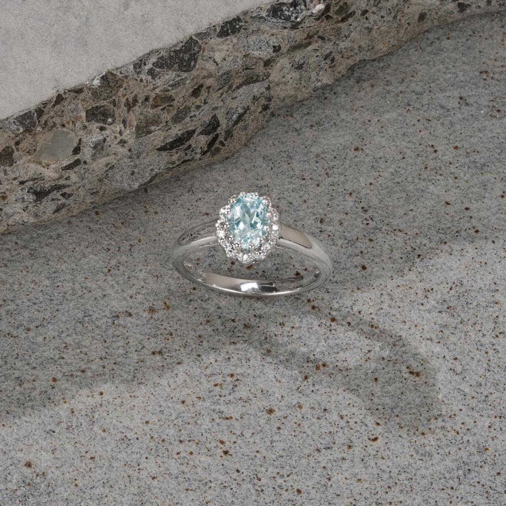 Aquamarine 0.70CT And Diamond 9K White Gold Ring