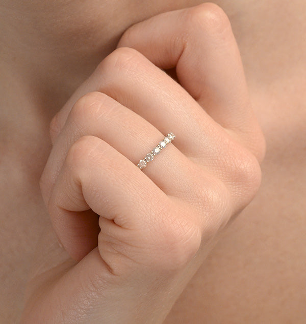 Chloe Lab Diamond Eternity Ring 18K Gold Claw Set 1.00ct H/Si