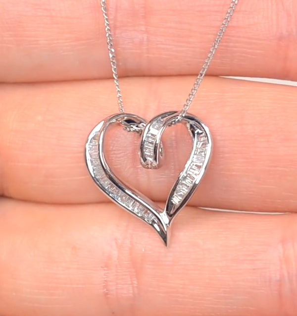 Heart Pendant Necklace 0.33ct Diamond 9K White Gold