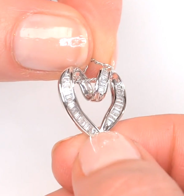 Heart Pendant Necklace 0.33ct Diamond 9K White Gold