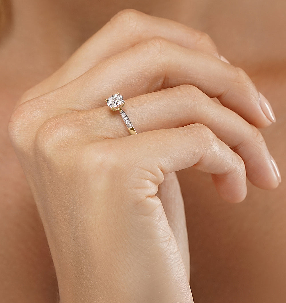 Lab Diamond Engagement Ring With Shoulders 0.25ct H/Si in 18K Gold Vermeil