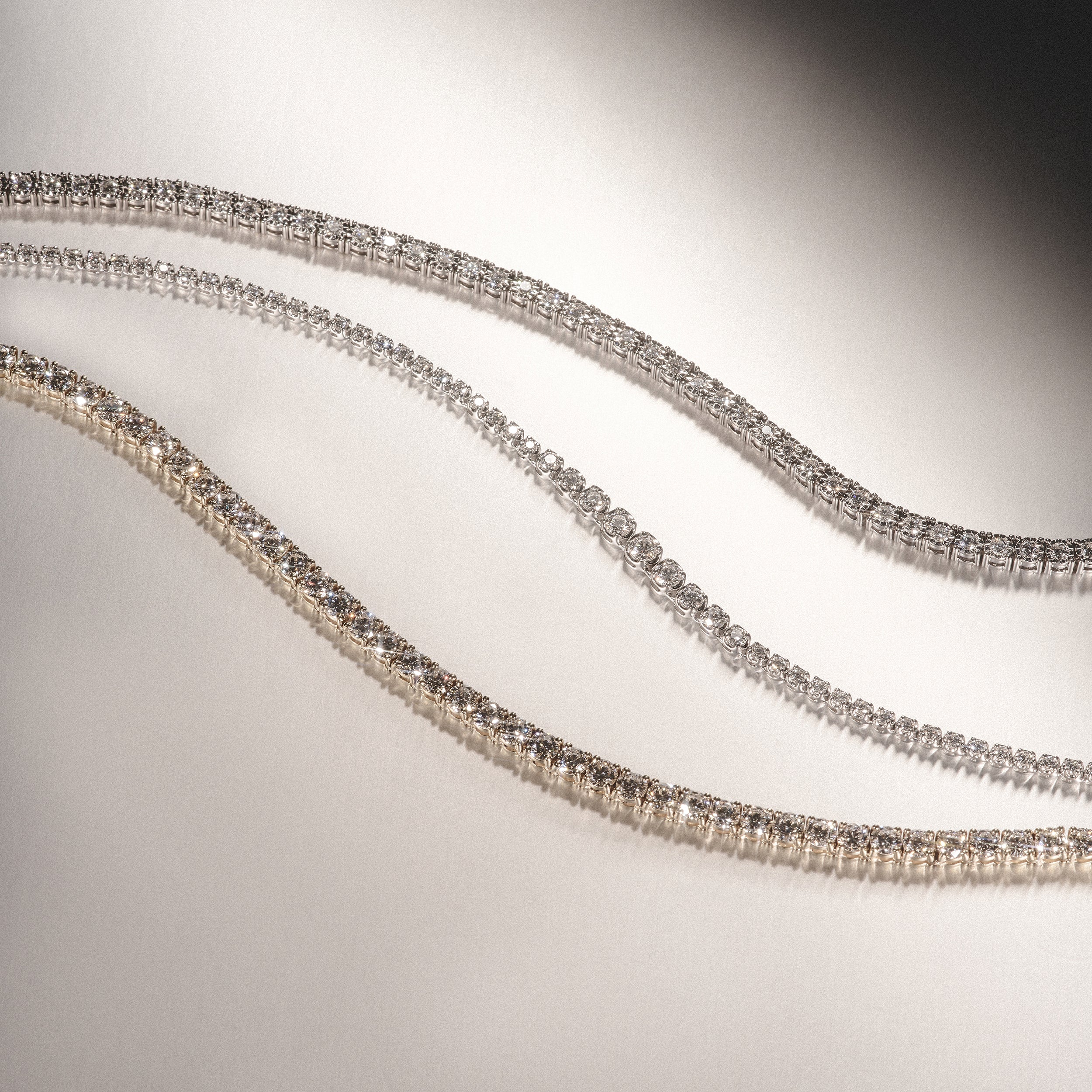 2ct Diamond Tennis Bracelet Claw Set in 9K White Gold