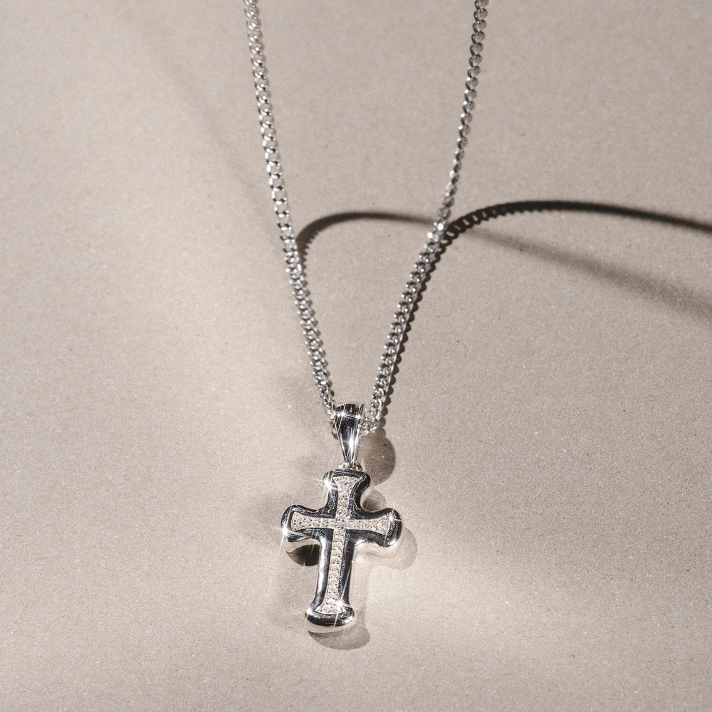 Men’s 0.15ct Lab Grown Diamond Cross Pendant Necklace in Sterling Silver