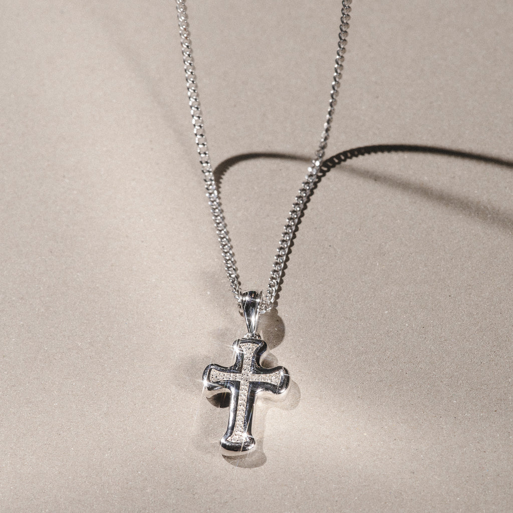 Men’s 0.15ct Lab Grown Diamond Cross Pendant Necklace in Sterling Silver