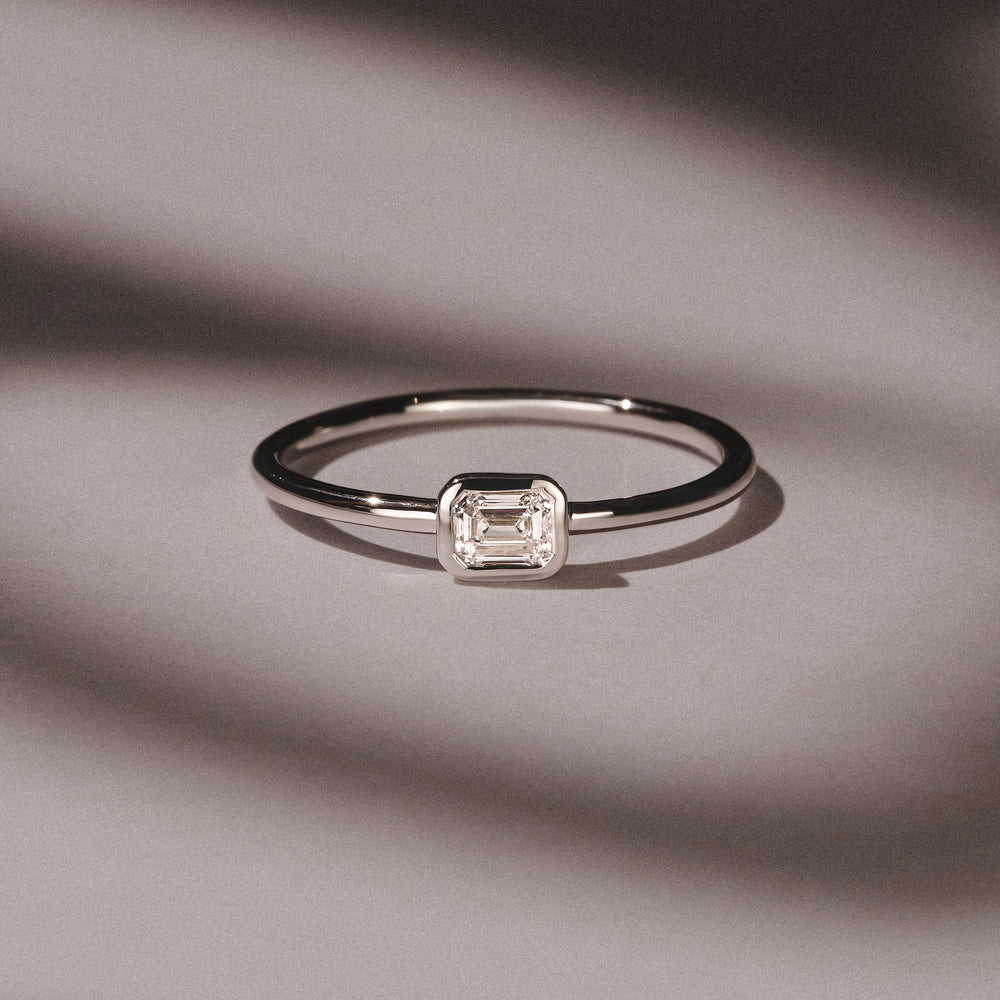Horizon Emerald Cut Lab Diamond Solitaire Ring 0.25ct H/SI in 9K White Gold