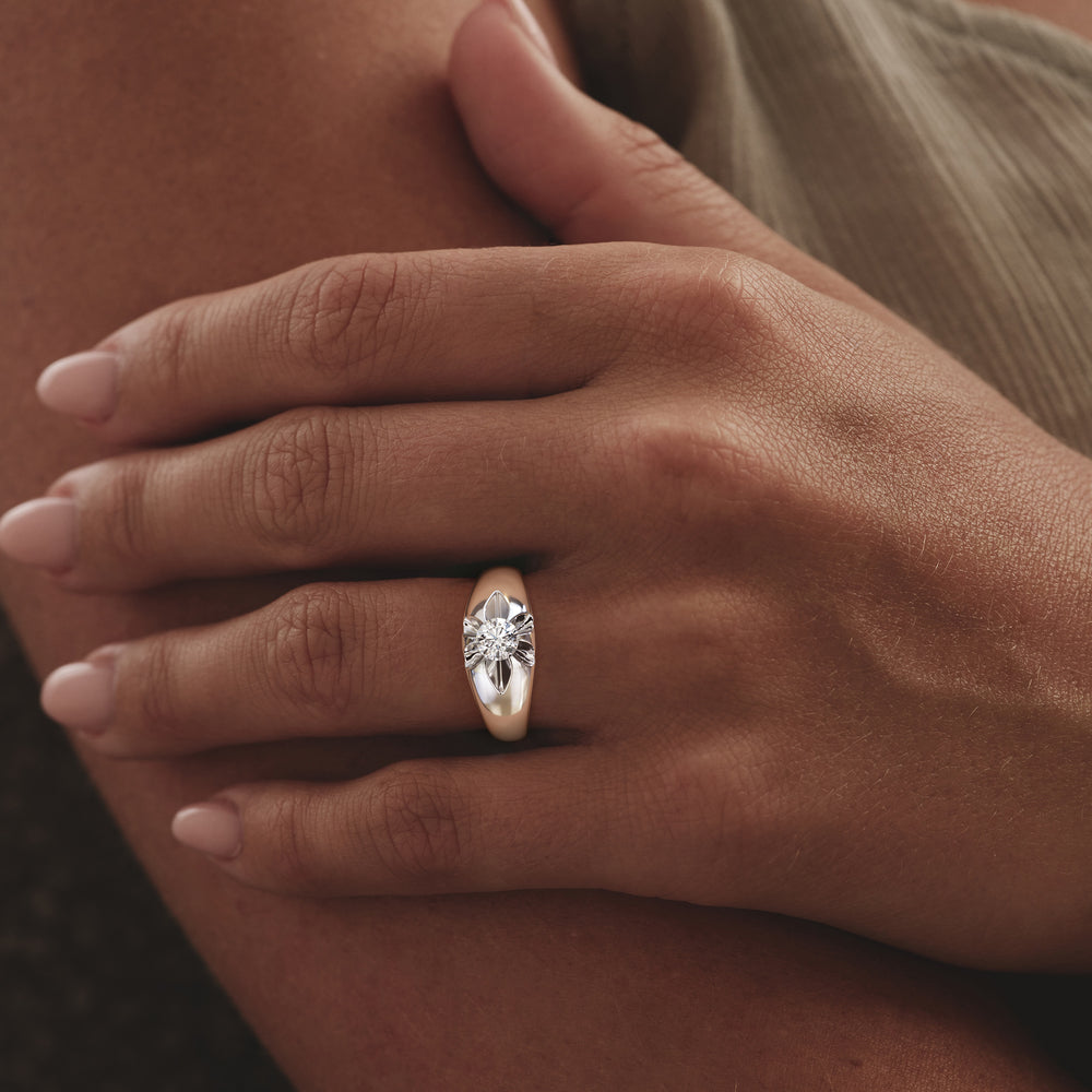 Lab Diamond Signet Ring 0.50ct Round Cut in 925 Silver