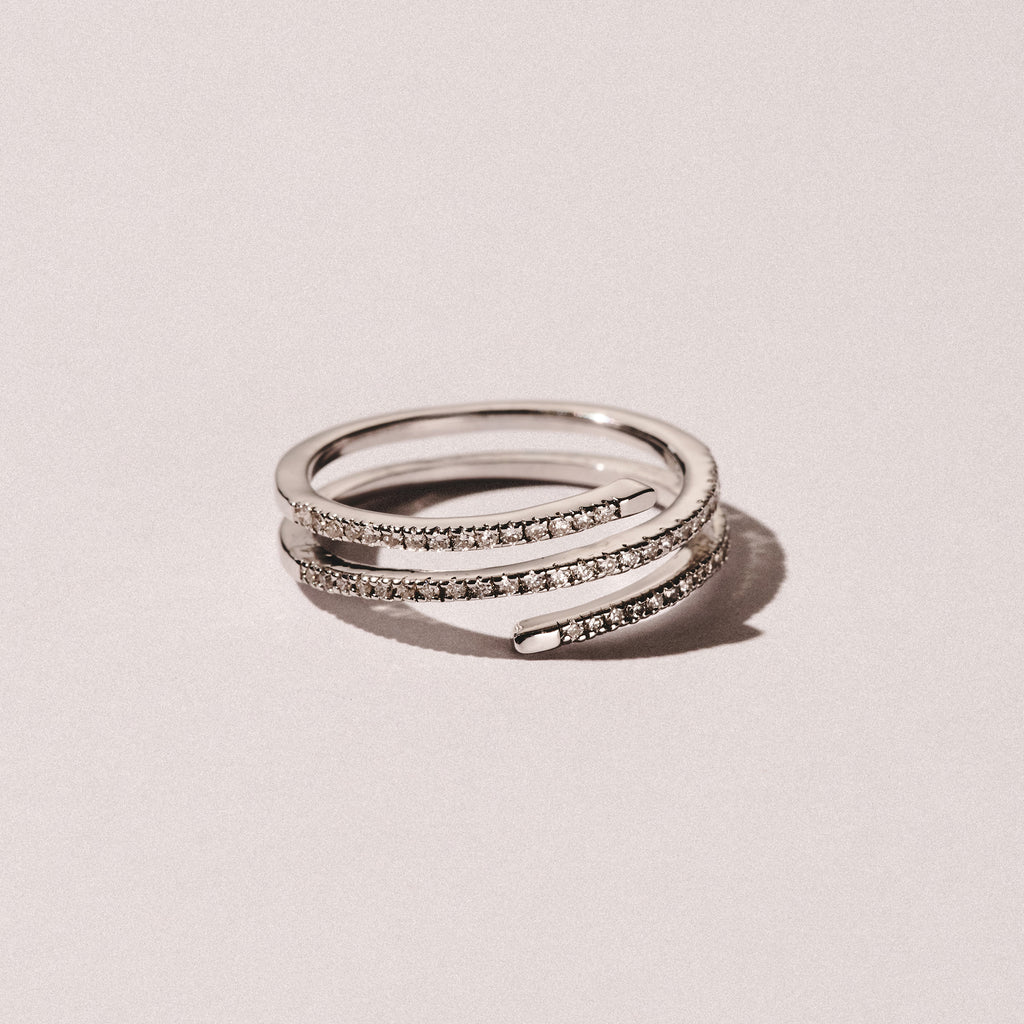 Lab Diamond Spiral Ring 0.25ct in 925 Silver