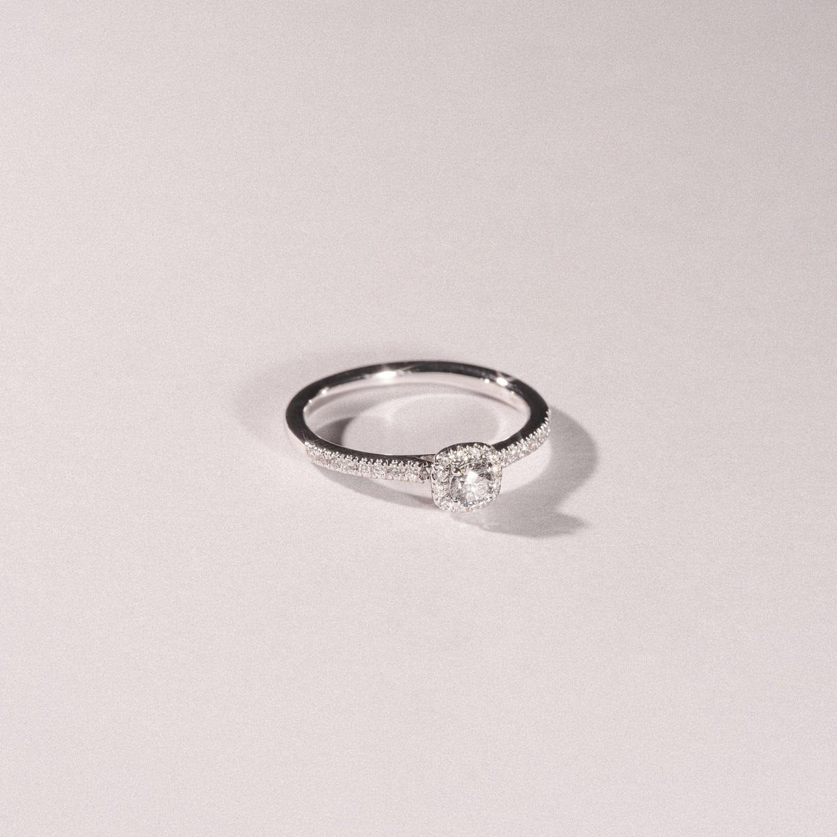 Lumia Round Cut Lab Diamond Halo Ring 0.33ct F/VS in 925 Silver