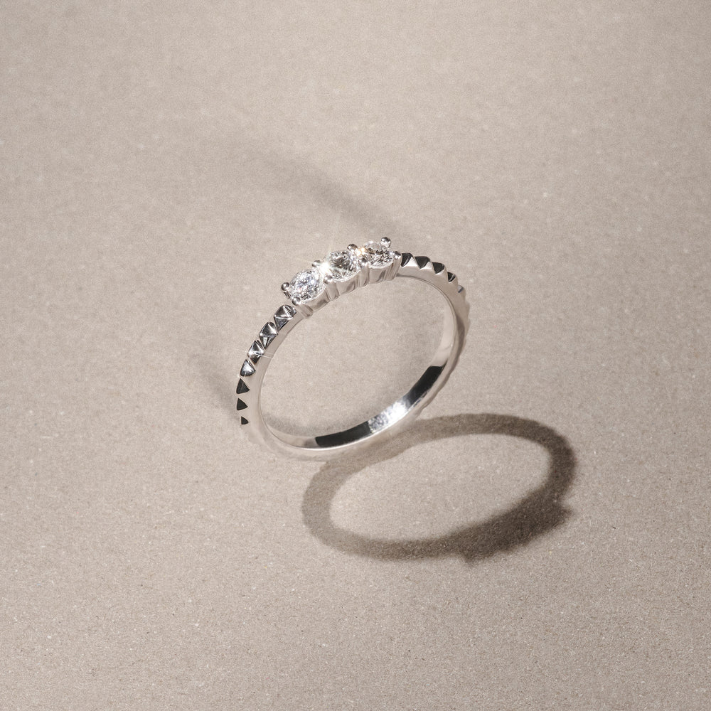 Era 0.33ct Round Cut Lab Diamond 3 Stone Ring in 925 Silver