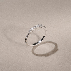 Era 0.34ct Round Cut Lab Diamond 5 Stone Ring in 925 Silver