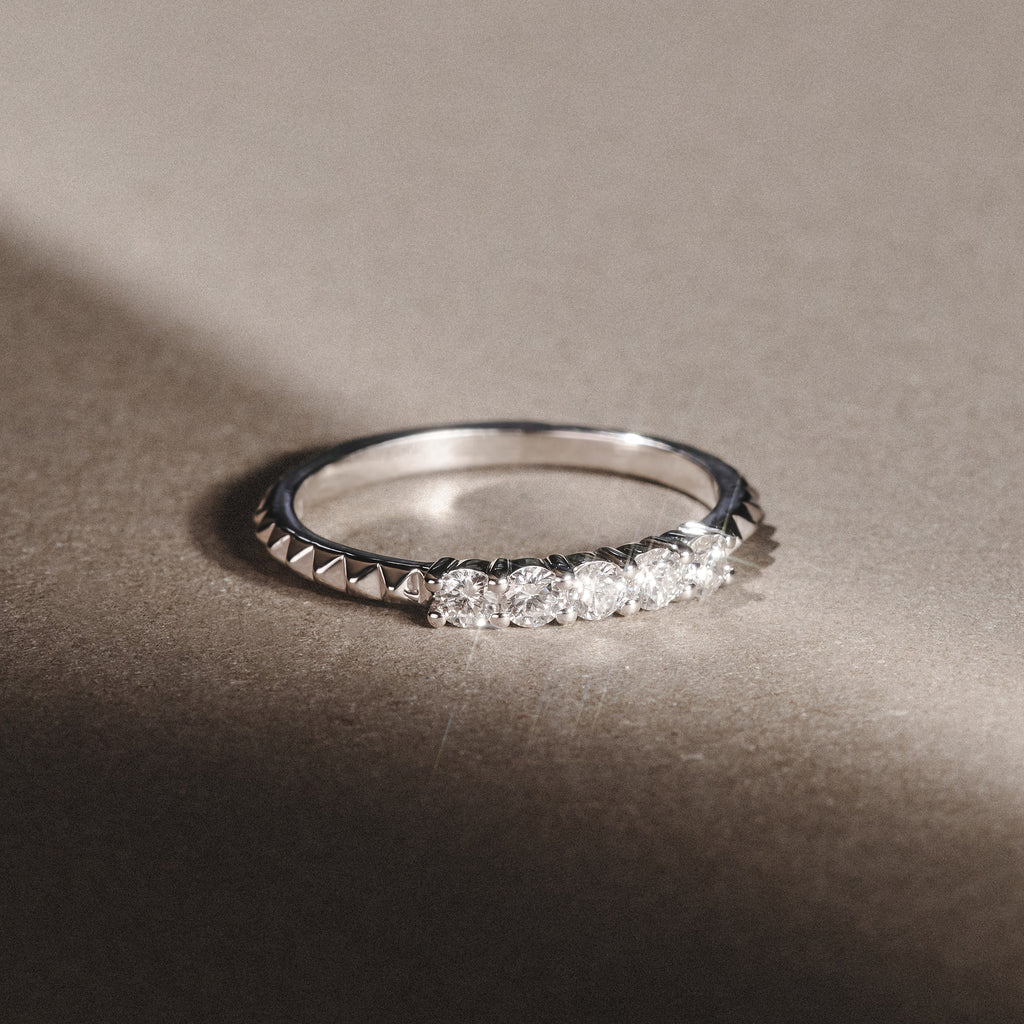 Era 0.34ct Round Cut Lab Diamond 5 Stone Ring in 925 Silver
