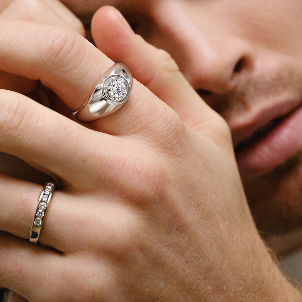 Axis Men's Lab Diamond Signet Ring 1.00ct Round Cut Set in 9k White Gold