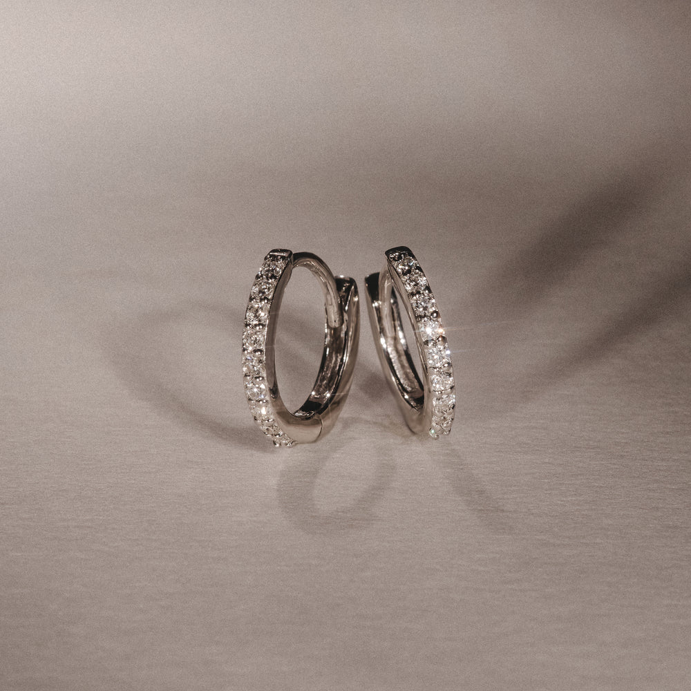 Row Huggie Lab Diamond Earrings 0.18ct in 925 Silver