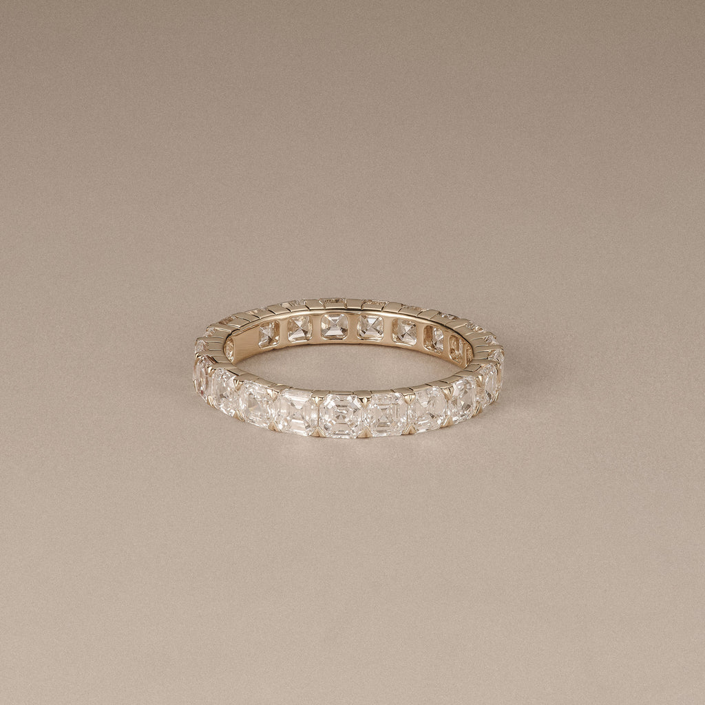 Sempre Asscher Cut 3.00ct Lab Diamond Eternity Ring in 18K Yellow Gold
