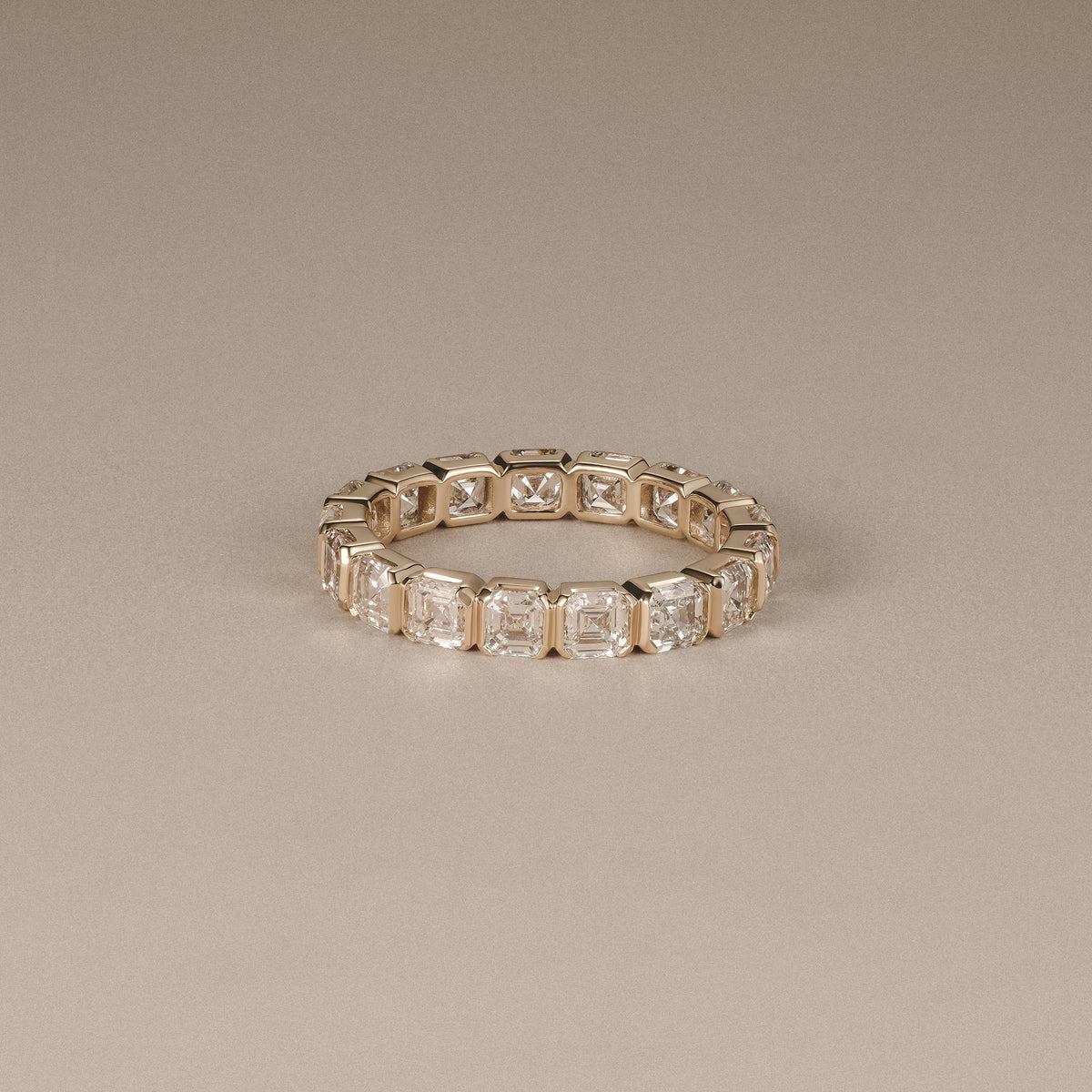 Sempre Bezel Asscher Cut 3.00ct Lab Diamond Eternity Ring in 18K Yellow Gold