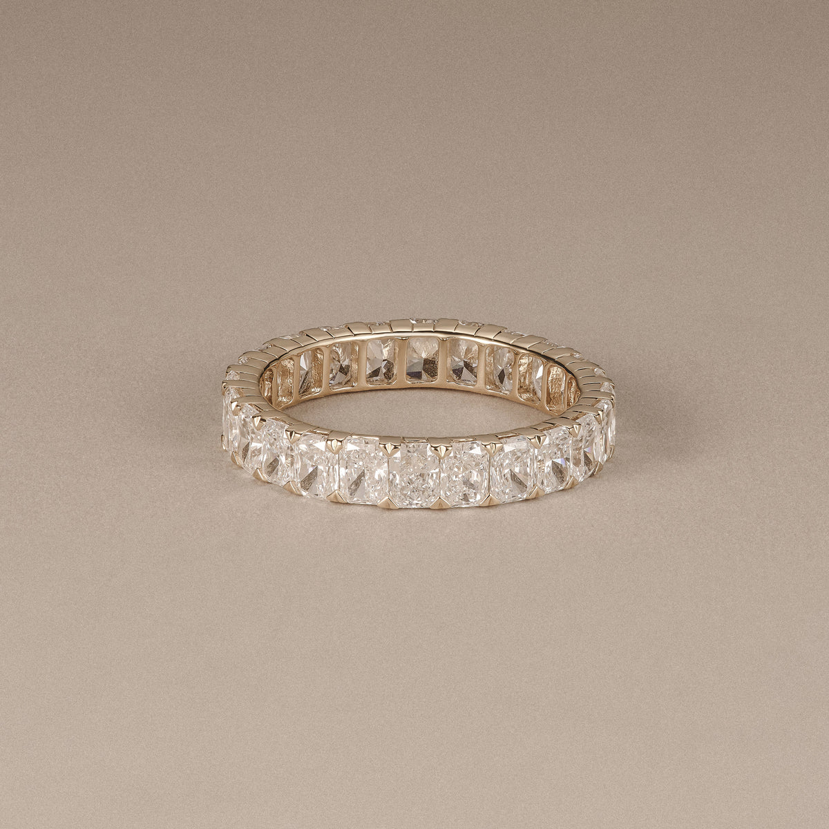 Sempre Radiant Cut 3.00ct Lab Diamond Eternity Ring in 18K Yellow Gold