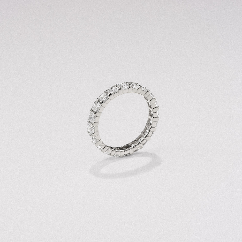 Sempre Cusion Cut 3.00ct Lab Diamond Eternity Ring in 18K White Gold