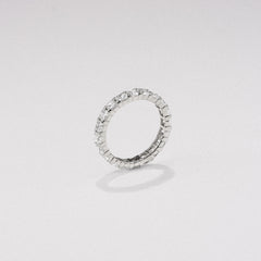 Sempre Cusion Cut 3.00ct Lab Diamond Eternity Ring in Platinum