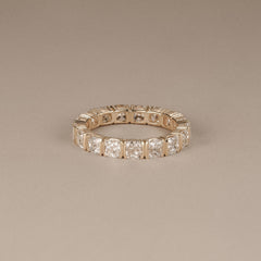 Sempre Bezel Cusion Cut 3.00ct Lab Diamond Eternity Ring in 18K Yellow Gold