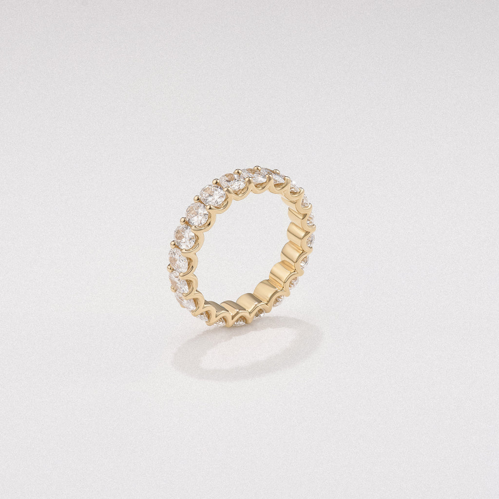 Sempre Oval Cut 3.00ct Lab Diamond Eternity Ring in 18K Yellow Gold