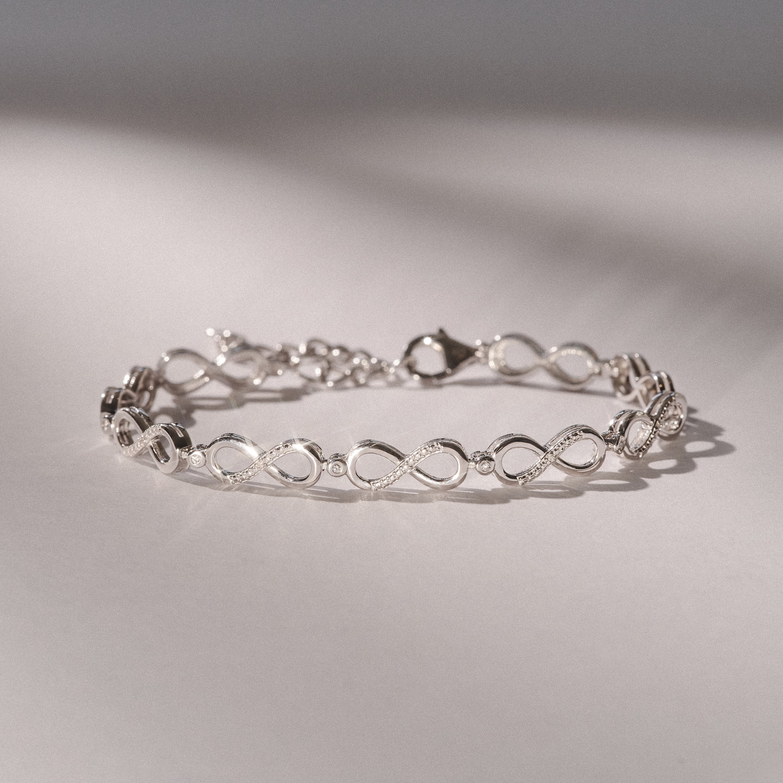 Infinity Love 0.05ct Lab Diamond Link Bracelet in Sterling Silver
