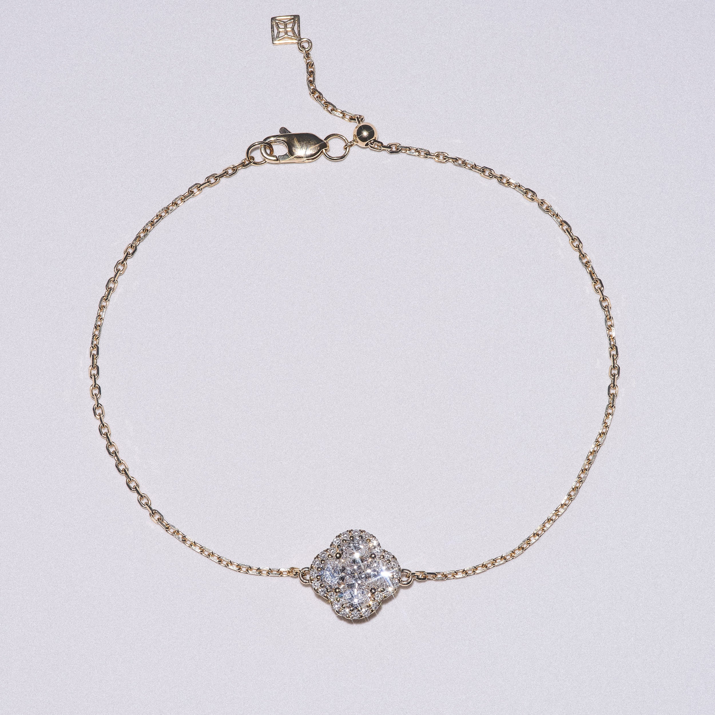 Alegria 0.91ct Lab Diamond Halo Bracelet in 9K Yellow Gold