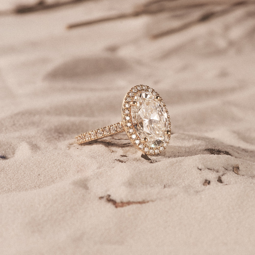 Georgina 3.50ct Lab Diamond Oval Cut Engagement Ring in 18K Yellow Gold G/VS1