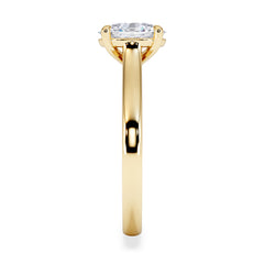 Amora Oval 1.00ct Lab Diamond Engagement Ring F/VS1 Set in 18K Gold